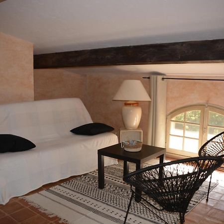 Bed and Breakfast La Petite Sardine Lirac Екстер'єр фото