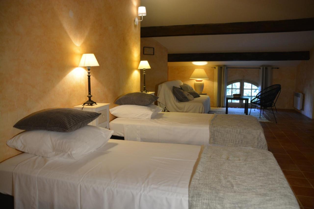 Bed and Breakfast La Petite Sardine Lirac Екстер'єр фото